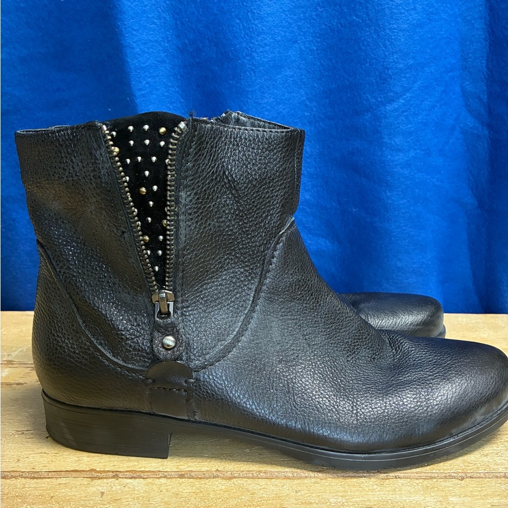 Earthies Black Leather Ankle Booties with Studded Zip Detail